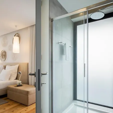 Aqua - Populo Eco Village